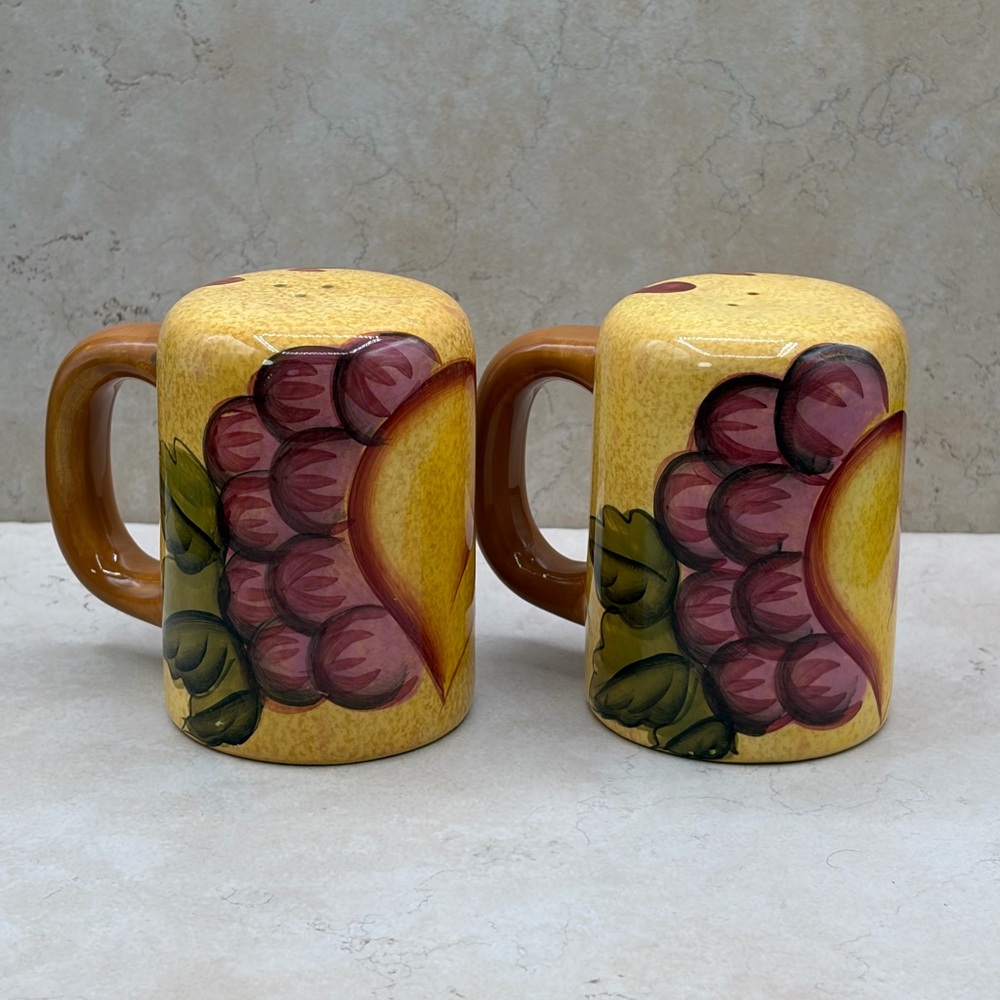 Vintage Baum Bros Style-Eyes Salt and Pepper Shakers 1990's Tuscan Collection